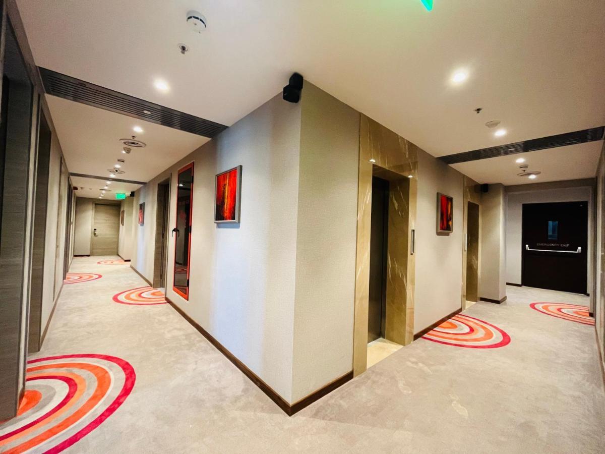 Ginger Mumbai, Goregaon Bagian luar foto