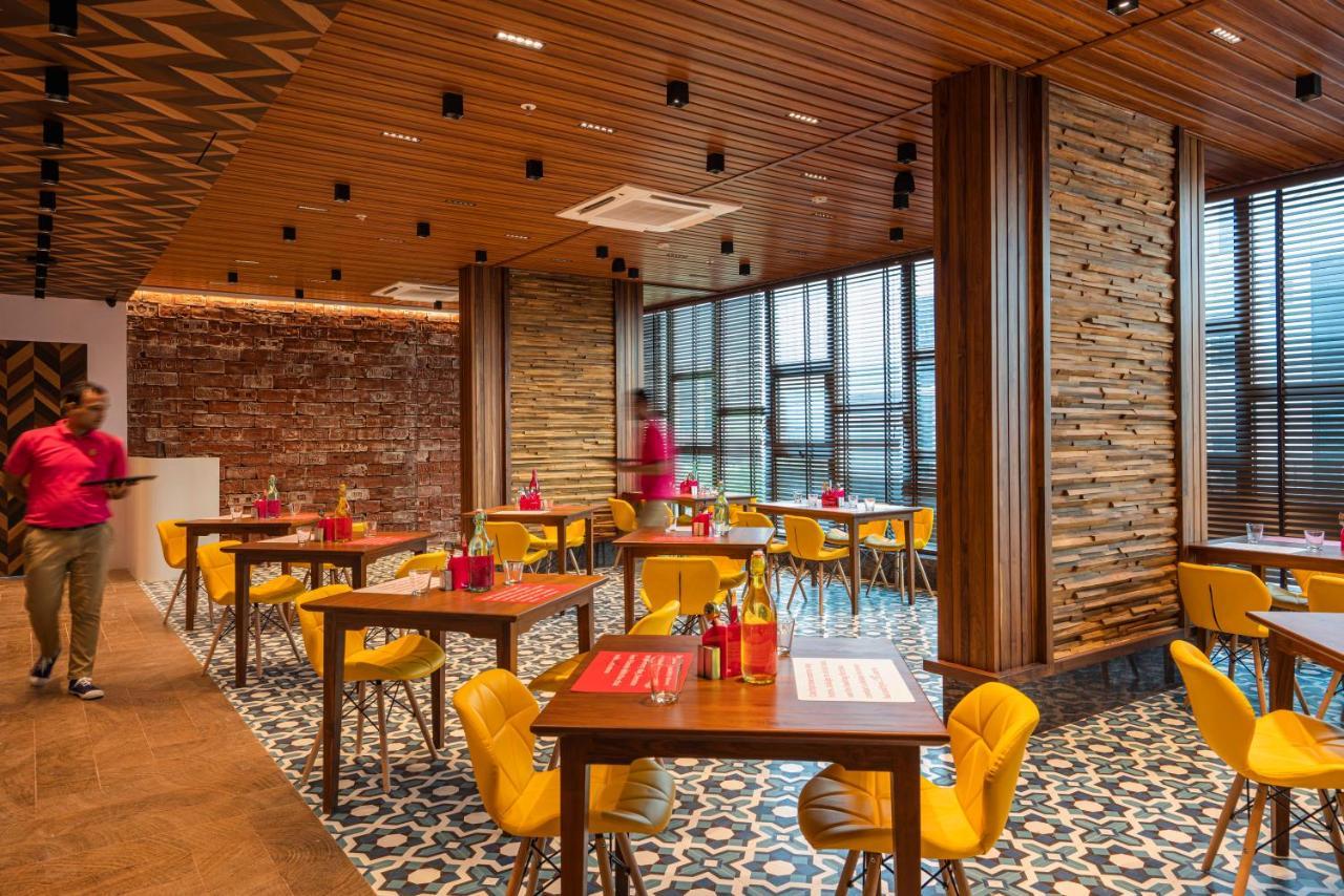 Ginger Mumbai, Goregaon Bagian luar foto